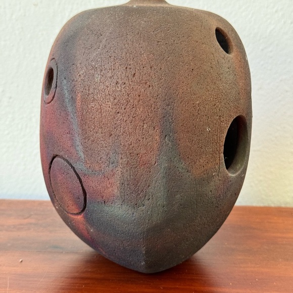 Vintage Signed Jerry Lee Organic Minimalist Raku Vase or Object - Picture 5 of 9